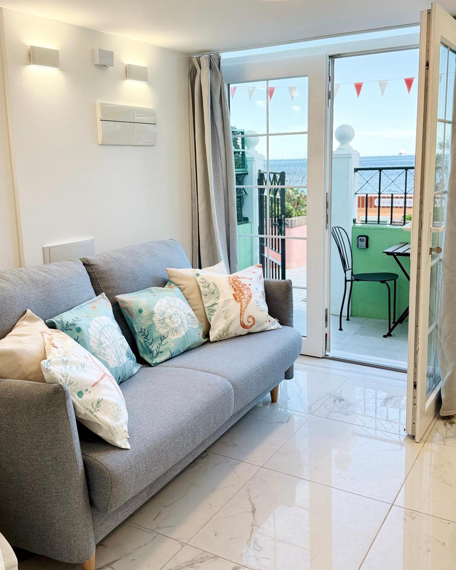 Unique Waterfront Duplex On The Mediterranean - Caleta, Catalan Bay Gibraltar Ngoại thất bức ảnh